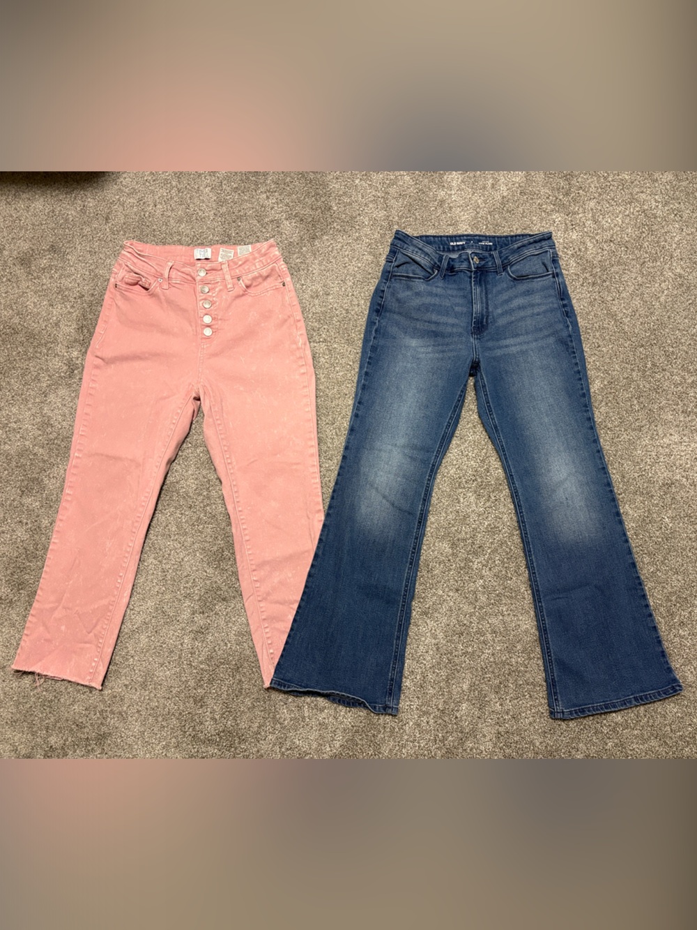 2 Pairs of Women’s Jeans